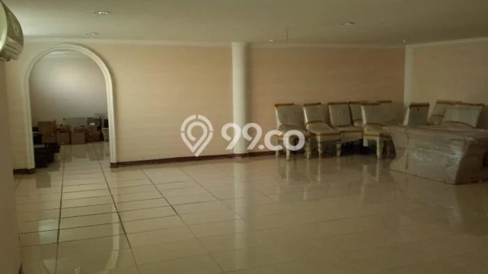 Rumah Premium di Jakarta Utara Strategis Kondisi Terawat Rumah Premium di Jakarta Utara Strategis Kondisi Terawat