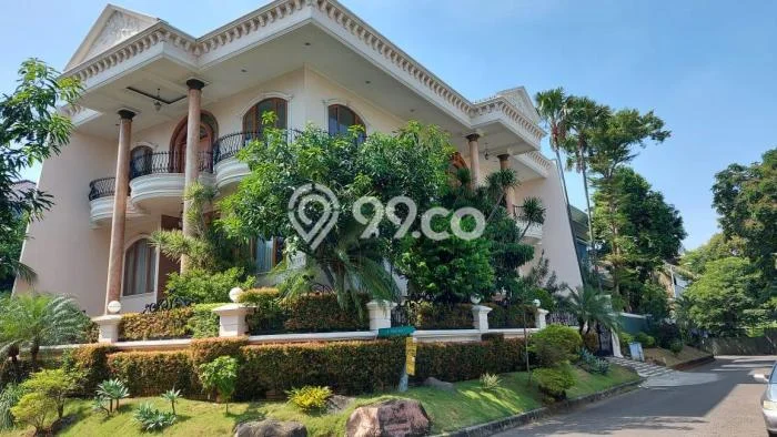 Rumah Premium di Jakarta Utara Strategis Kondisi Terawat Rumah Premium di Jakarta Utara Strategis Kondisi Terawat