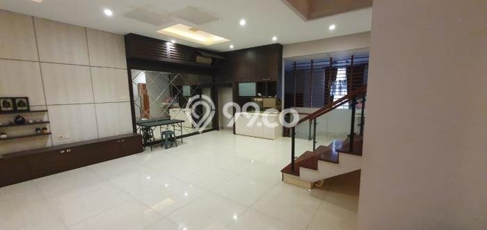 Hot Offer Hunian Premium Ideal dan Luas di Kelapa Gading, Jakarta Utara Hot Offer Hunian Premium Ideal dan Luas di Kelapa Gading, Jakarta Utara