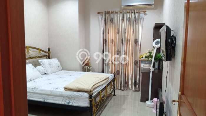 Siap Huni Rumah Mewah 5 Kamar di Kelapa Gading Dekat ke Mana Pun Siap Huni Rumah Mewah 5 Kamar di Kelapa Gading Dekat ke Mana Pun