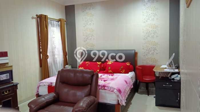 Siap Huni Rumah Mewah 5 Kamar di Kelapa Gading Dekat ke Mana Pun Siap Huni Rumah Mewah 5 Kamar di Kelapa Gading Dekat ke Mana Pun