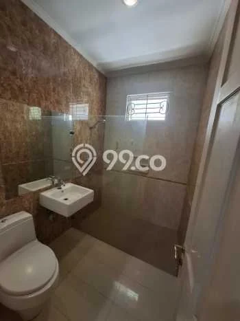 Hunian Eksklusif Siap Huni LT 140m2 di Kelapa Gading, Jakarta Utara Hunian Eksklusif Siap Huni LT 140m2 di Kelapa Gading, Jakarta Utara