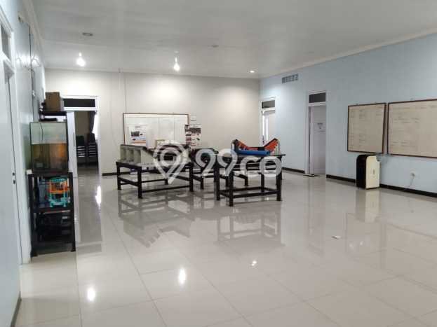 Unit Gudang Dijual di Bekasi LT 1700m2 & LB 1500m2 Unit Gudang Dijual di Bekasi LT 1700m2 & LB 1500m2