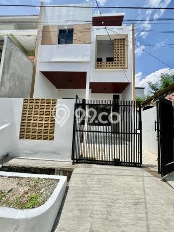 Rumah 4 KT di Harapan Indah, Dekat Harapan Indah, Bekasi, Bekasi Rumah 4 KT di Harapan Indah, Dekat Harapan Indah, Bekasi, Bekasi