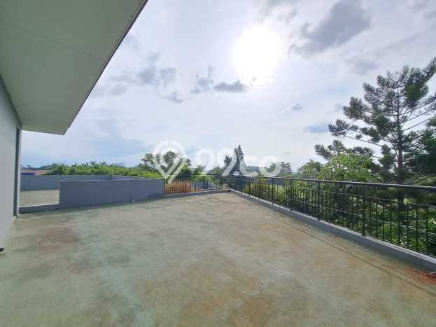 Jual Rumah Mewah Elegan Dengan View Cantik di BSD, Tangerang Jual Rumah Mewah Elegan Dengan View Cantik di BSD, Tangerang