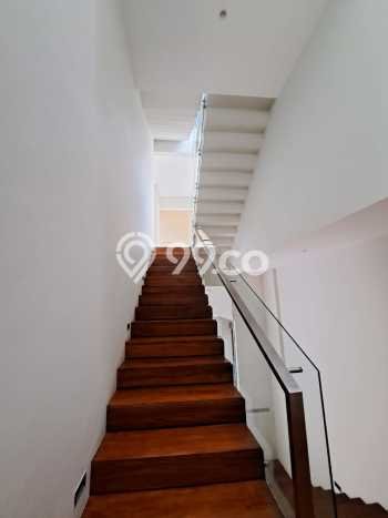 Jual Rumah Mewah Elegan Dengan View Cantik di BSD, Tangerang Jual Rumah Mewah Elegan Dengan View Cantik di BSD, Tangerang