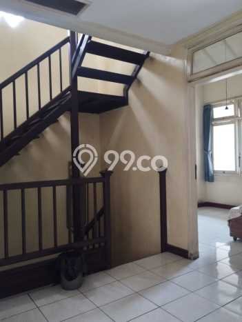 For Sale Hunian Rumah Terawat 4 KT di Turangga, Bandung For Sale Hunian Rumah Terawat 4 KT di Turangga, Bandung