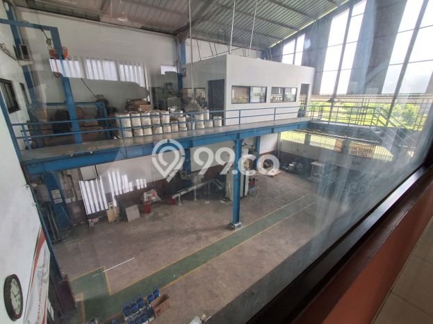 Unit Gudang Dijual di BSD Tangerang Selatan Luas Tanah 880m2, Luas Bangunan 490m2 Unit Gudang Dijual di BSD Tangerang Selatan Luas Tanah 880m2, Luas Bangunan 490m2