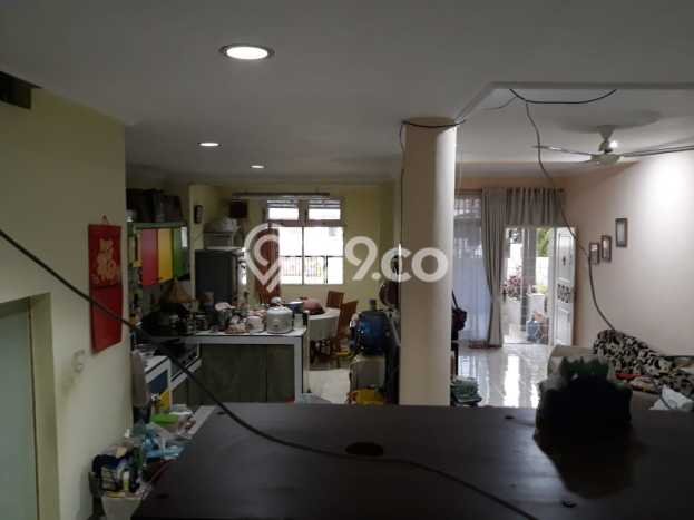 Rumah Modern Minimalis 5 Kamar Siap Huni di Serpong Utara Rumah Modern Minimalis 5 Kamar Siap Huni di Serpong Utara
