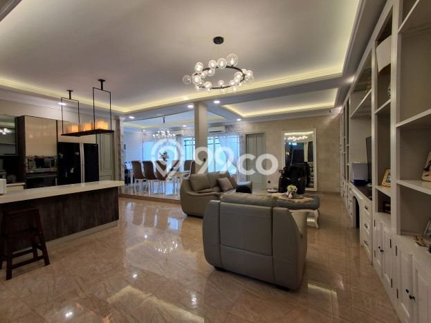 Dijual Rumah Mewah Megah Dengan View Cantik di Alam Sutera, Tangerang Dijual Rumah Mewah Megah Dengan View Cantik di Alam Sutera, Tangerang