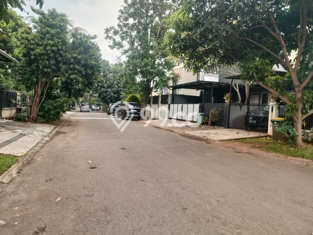 Hunian Mewah LB 351m2 Siap Pakai Desain Elegan di BSD Kencana Loka, Tangerang Hunian Mewah LB 351m2 Siap Pakai Desain Elegan di BSD Kencana Loka, Tangerang