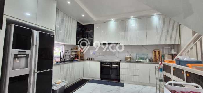 Rumah Luxury Modern Tanpa Renovasi di BSD De Park Tangerang Rumah Luxury Modern Tanpa Renovasi di BSD De Park Tangerang