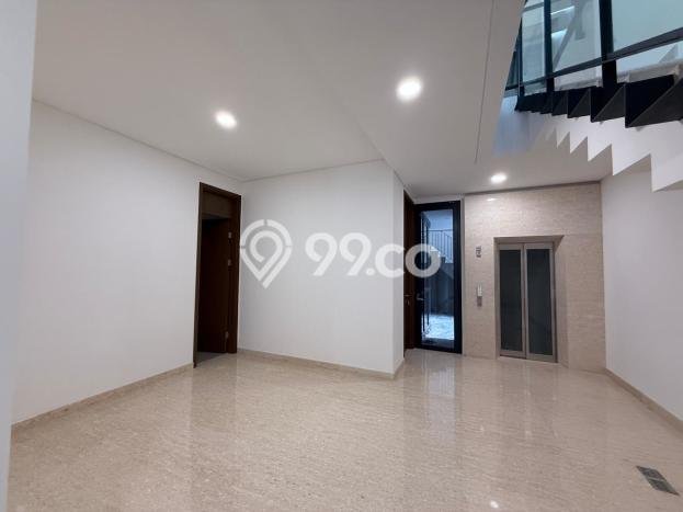 Rumah 5 KT 7 KM di Lokasi Strategis BSD, Tangerang Selatan Rumah 5 KT 7 KM di Lokasi Strategis BSD, Tangerang Selatan