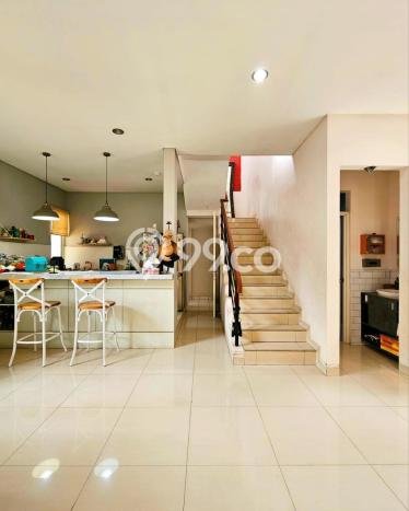 Rumah Eksklusif Dijual LT 208m2 di BSD, Tangerang Selatan Rumah Eksklusif Dijual LT 208m2 di BSD, Tangerang Selatan