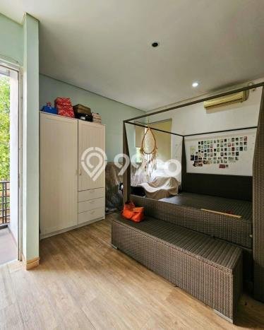 Rumah Eksklusif Dijual LT 208m2 di BSD, Tangerang Selatan Rumah Eksklusif Dijual LT 208m2 di BSD, Tangerang Selatan
