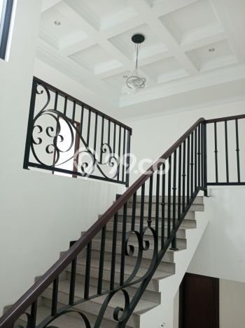 Dijual Rumah Mewah Elegan Dengan View Eksklusif di BSD City, Tangerang Dijual Rumah Mewah Elegan Dengan View Eksklusif di BSD City, Tangerang