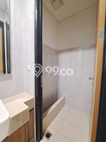 Disewakan Kantor di BSD Tangerang Selatan LT 183m2, LB 583m2 Disewakan Kantor di BSD Tangerang Selatan LT 183m2, LB 583m2
