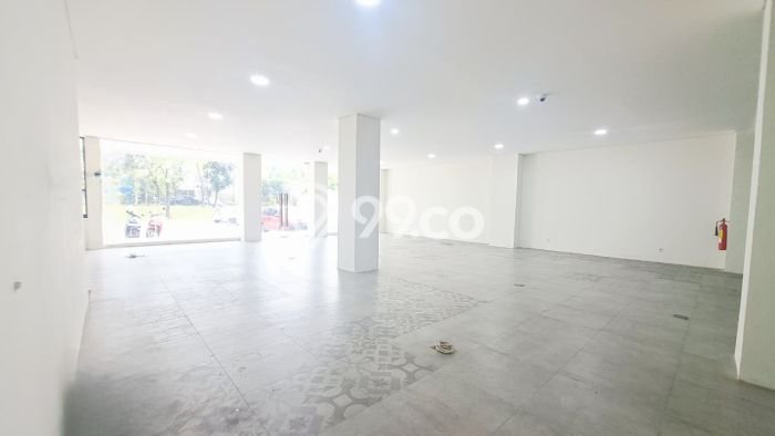 Disewakan Ruko di Kawasan Ramai BSD The Icon Luas 1000m2 Disewakan Ruko di Kawasan Ramai BSD The Icon Luas 1000m2