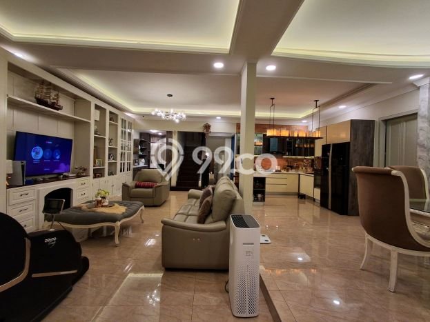 Dijual Rumah Mewah Megah Dengan View Cantik di Alam Sutera, Tangerang Dijual Rumah Mewah Megah Dengan View Cantik di Alam Sutera, Tangerang
