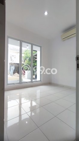 Dijual Hunian Rumah Nyaman 3 Kamar di BSD, Tangerang Dijual Hunian Rumah Nyaman 3 Kamar di BSD, Tangerang