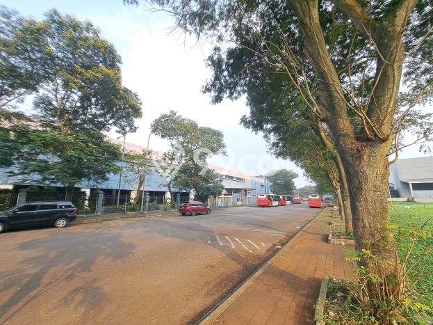 Tanah Kavling untuk Dijual di BSD Tangerang Selatan 3657m2 Tanah Kavling untuk Dijual di BSD Tangerang Selatan 3657m2