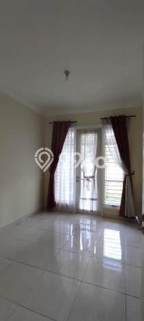 Rumah di Alam Sutera, 3 KT, Dekat Fasilitas Umum, Luas 200m² Bangunan 175m² Rumah di Alam Sutera, 3 KT, Dekat Fasilitas Umum, Luas 200m² Bangunan 175m²