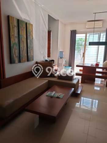 Rumah Luxury Modern Tanpa Renovasi di Modernland Tangerang Rumah Luxury Modern Tanpa Renovasi di Modernland Tangerang