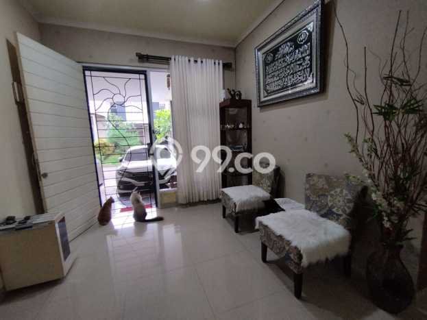 Rumah Modern Minimalis 4 Kamar Siap Huni di BSD Rumah Modern Minimalis 4 Kamar Siap Huni di BSD