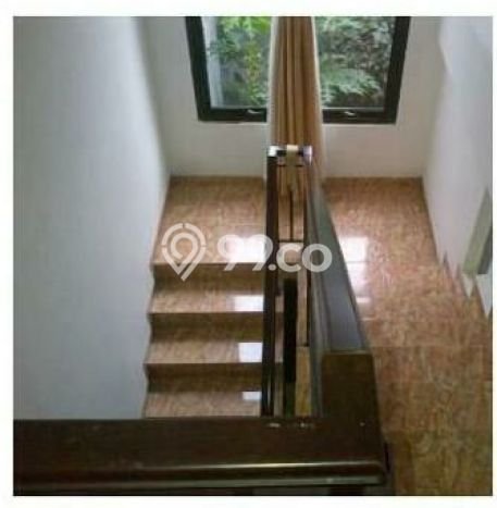 Rumah Luxury Modern Tanpa Renovasi di Pondok Pinang Jakarta Selatan Rumah Luxury Modern Tanpa Renovasi di Pondok Pinang Jakarta Selatan