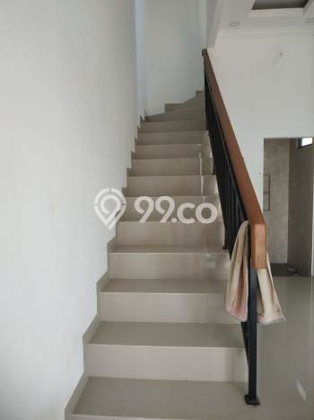 Rumah Modern 2 KT di Bintaro Jakarta Selatan Unfurnished Rumah Modern 2 KT di Bintaro Jakarta Selatan Unfurnished