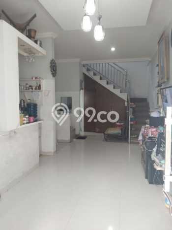 Dijual Hunian Rumah Terawat 3 Kamar di Bintaro, Tangerang Selatan Dijual Hunian Rumah Terawat 3 Kamar di Bintaro, Tangerang Selatan