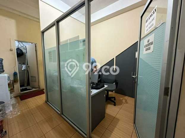 Ruko Kawasan Bisnis di Bintaro, Luas 108m², Prospektif Ruko Kawasan Bisnis di Bintaro, Luas 108m², Prospektif