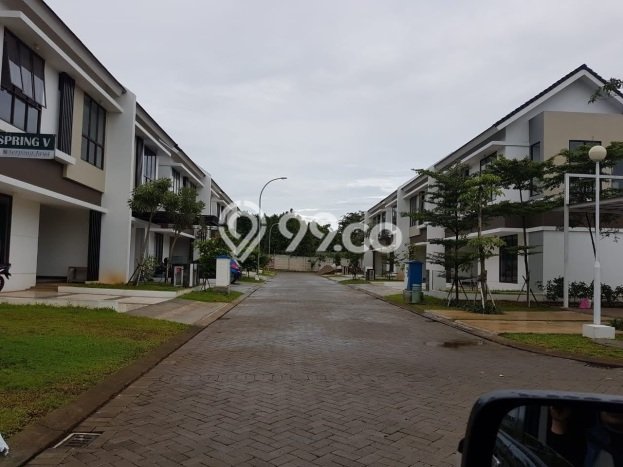 For Sale Rumah 2 Kamar Lokasi Strategis Bagus dan Strategis di Serpong For Sale Rumah 2 Kamar Lokasi Strategis Bagus dan Strategis di Serpong
