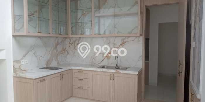 Rumah Luxury Modern Siap Huni di Bintaro Tangerang Selatan Rumah Luxury Modern Siap Huni di Bintaro Tangerang Selatan