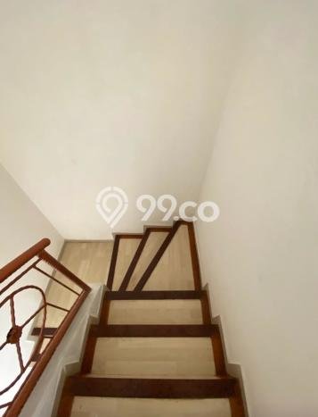 PRIME LOCATION! Rumah Berkembang di Ciputat, Luas 93m² Bangunan 200m² PRIME LOCATION! Rumah Berkembang di Ciputat, Luas 93m² Bangunan 200m²