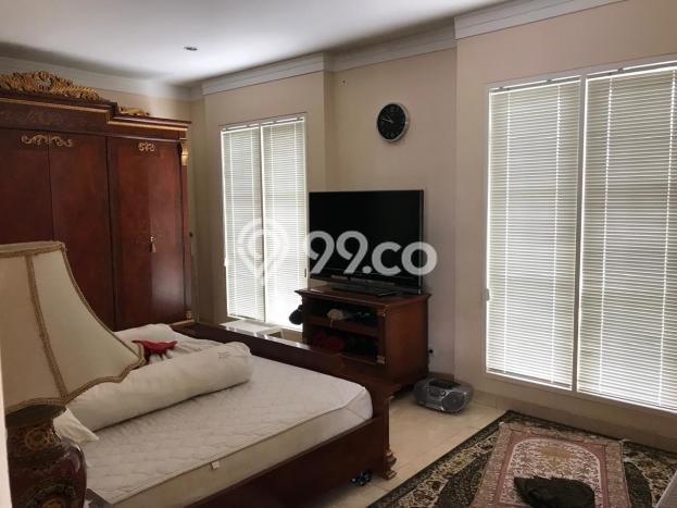 Jual Rumah Mewah Elegan Dengan View Cantik di Bintaro, Tangerang Selatan Jual Rumah Mewah Elegan Dengan View Cantik di Bintaro, Tangerang Selatan