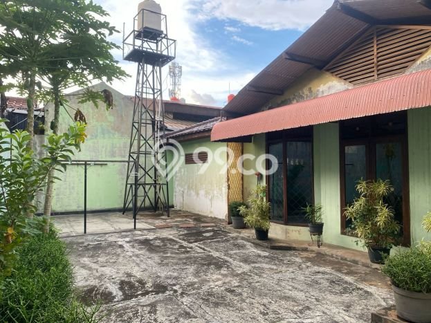 Hunian Mewah Siap Huni LT 560m2 di Pondok Aren, Tangerang Selatan Hunian Mewah Siap Huni LT 560m2 di Pondok Aren, Tangerang Selatan
