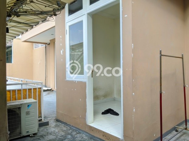 Rumah Luxury Modern Tanpa Renovasi di Pondok Indah Jakarta Selatan Rumah Luxury Modern Tanpa Renovasi di Pondok Indah Jakarta Selatan