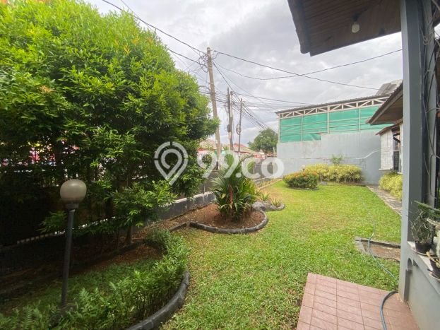 Hunian Mewah Siap Huni LT 560m2 di Pondok Aren, Tangerang Selatan Hunian Mewah Siap Huni LT 560m2 di Pondok Aren, Tangerang Selatan