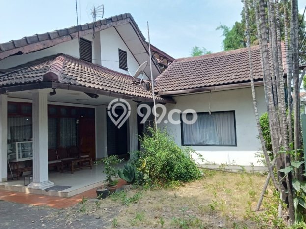 Hunian Eksklusif Siap Huni LT 625m2 di Kebayoran Baru, Jakarta Selatan Hunian Eksklusif Siap Huni LT 625m2 di Kebayoran Baru, Jakarta Selatan