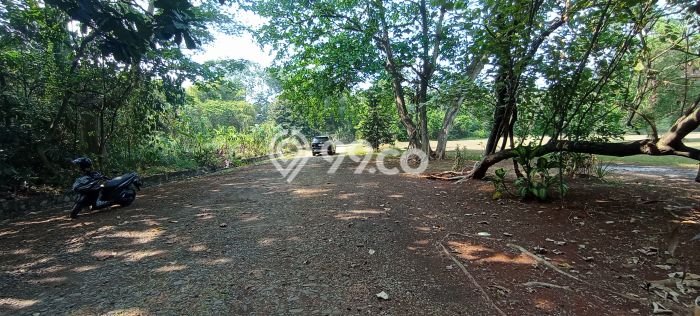 Tanah Dijual Lokasi Ciputat, Tangerang Selatan dengan Luas Tanah 1940m2 dan Status SHM Tanah Dijual Lokasi Ciputat, Tangerang Selatan dengan Luas Tanah 1940m2 dan Status SHM