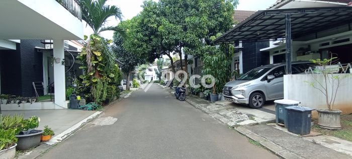 Rumah Elit LB 150m2 Siap Huni Desain Elegan di Bintaro, Tangerang Selatan Rumah Elit LB 150m2 Siap Huni Desain Elegan di Bintaro, Tangerang Selatan