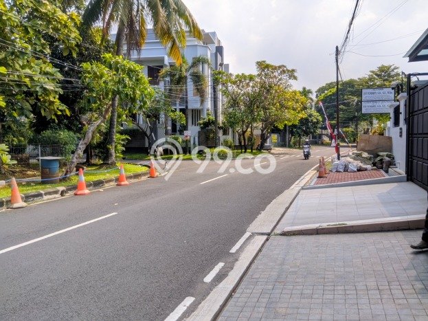 Rumah Kontrakan Jakarta Selatan LT 320m2 LB 300m2 Area Pondok Indah Rumah Kontrakan Jakarta Selatan LT 320m2 LB 300m2 Area Pondok Indah