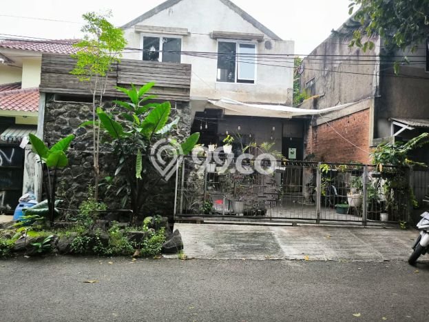 Dijual Rumah Eksklusif 4 KT di Cirendeu, Jakarta Selatan Dijual Rumah Eksklusif 4 KT di Cirendeu, Jakarta Selatan