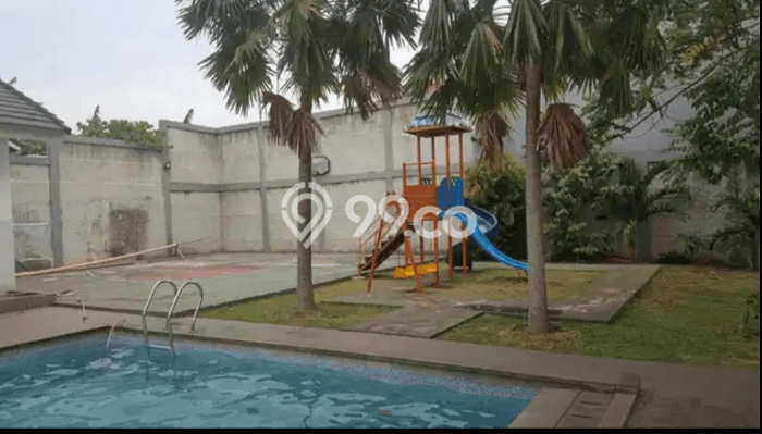 Ready to Use! Premium House LT 180m2 Desain Elegan di Bintaro Ready to Use! Premium House LT 180m2 Desain Elegan di Bintaro