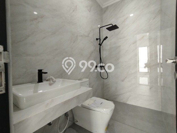 Hunian Mewah LB 363m2 Siap Pakai Desain Elegan di Bintaro, Tangerang Selatan Hunian Mewah LB 363m2 Siap Pakai Desain Elegan di Bintaro, Tangerang Selatan