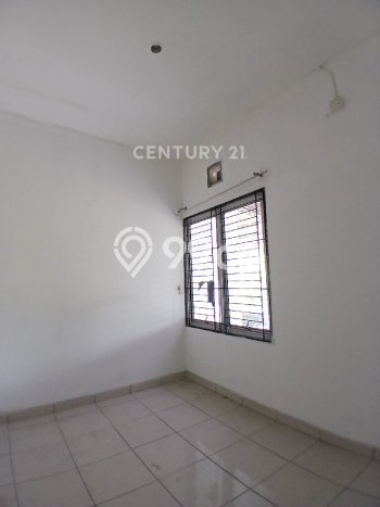 Jual Rumah Minimalis Bagus Punya 2 KT di Karawaci Tangerang SHM Jual Rumah Minimalis Bagus Punya 2 KT di Karawaci Tangerang SHM