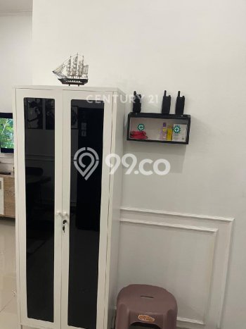 Rumah Strategis Modern Lb 160m2 di Kramat Jati, Jakarta Timur Rumah Strategis Modern Lb 160m2 di Kramat Jati, Jakarta Timur