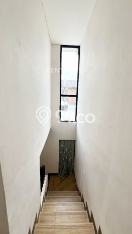 Rumah Minimalis 3 KT di Lippo Karawaci Tangerang Semi Furnished Rumah Minimalis 3 KT di Lippo Karawaci Tangerang Semi Furnished