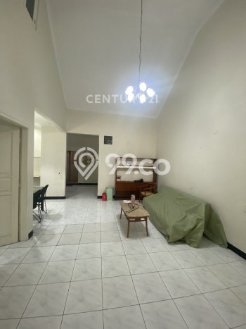 Jual Rumah Bagus Siap Huni LB 110m2 di Karawaci, Tangerang Jual Rumah Bagus Siap Huni LB 110m2 di Karawaci, Tangerang
